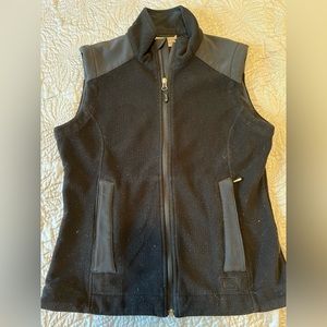 Women’s REI vest - size small